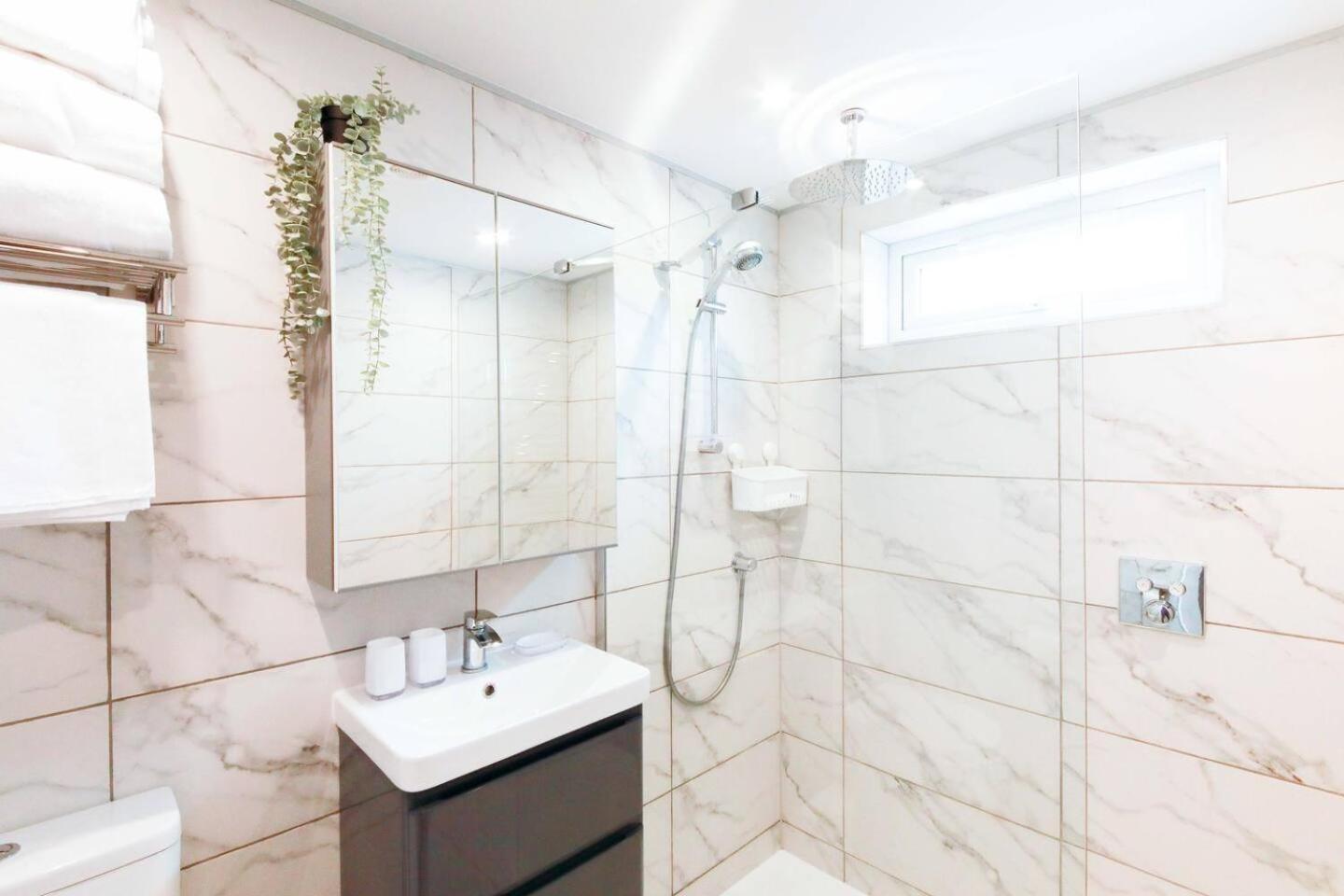 Little Bright House Hotel Whitstable Bagian luar foto